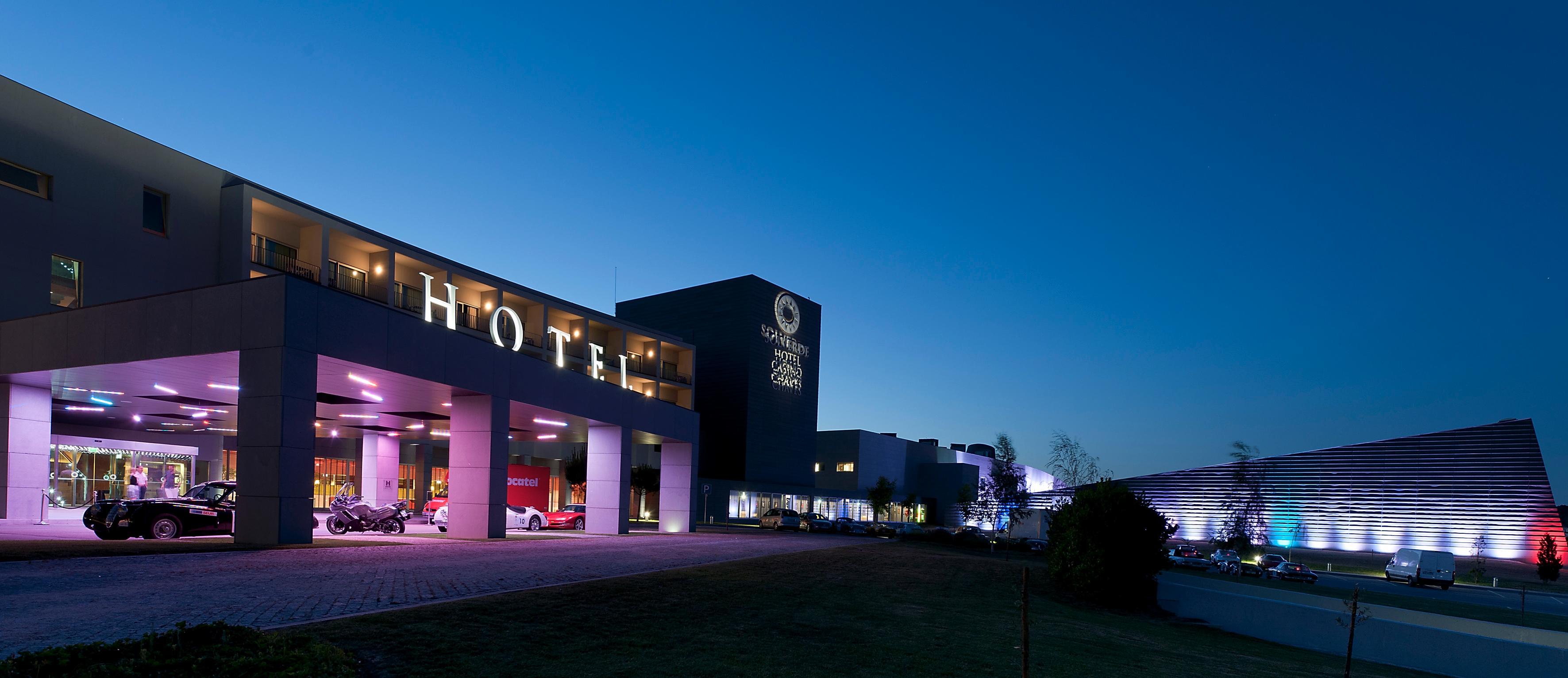 Hotel Casino ชาเวส ภายนอก รูปภาพ